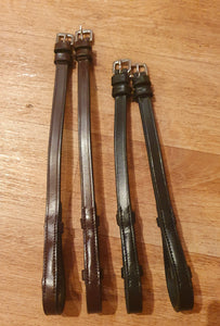 Check pieces (pair)