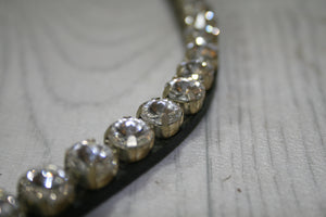 Clear Crystal Wave
